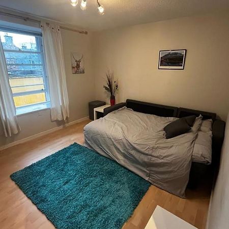 Appartamento Lombard Hide Away Inverness Esterno foto